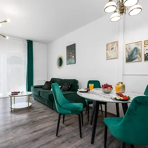 Sleepway Apartments- Garbary 100-46 Z Parkingiem Apartament
